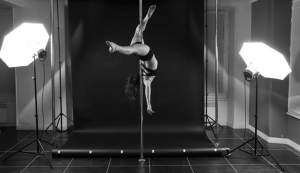 Cecile-Pole-Dance-Melun-2