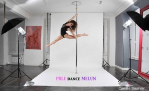 Cecile-Pole-Dance-Melun